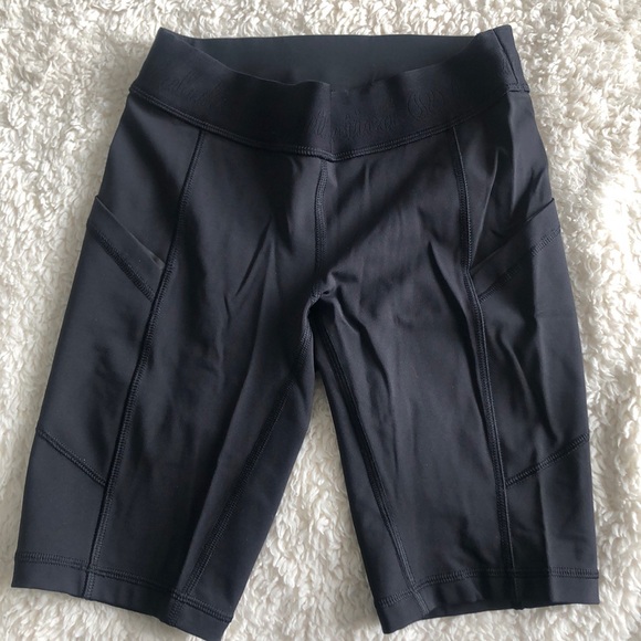 Lululemon biker shorts - Picture 1 of 9